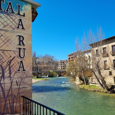Hostal La Rua Естеля Екстериор снимка